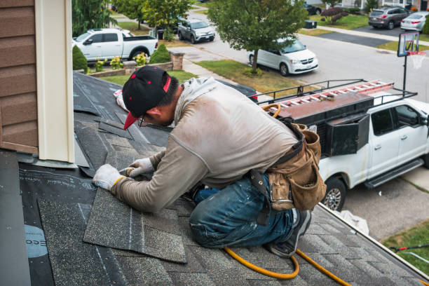 Professional Roofing technician working in Stoneham, CO